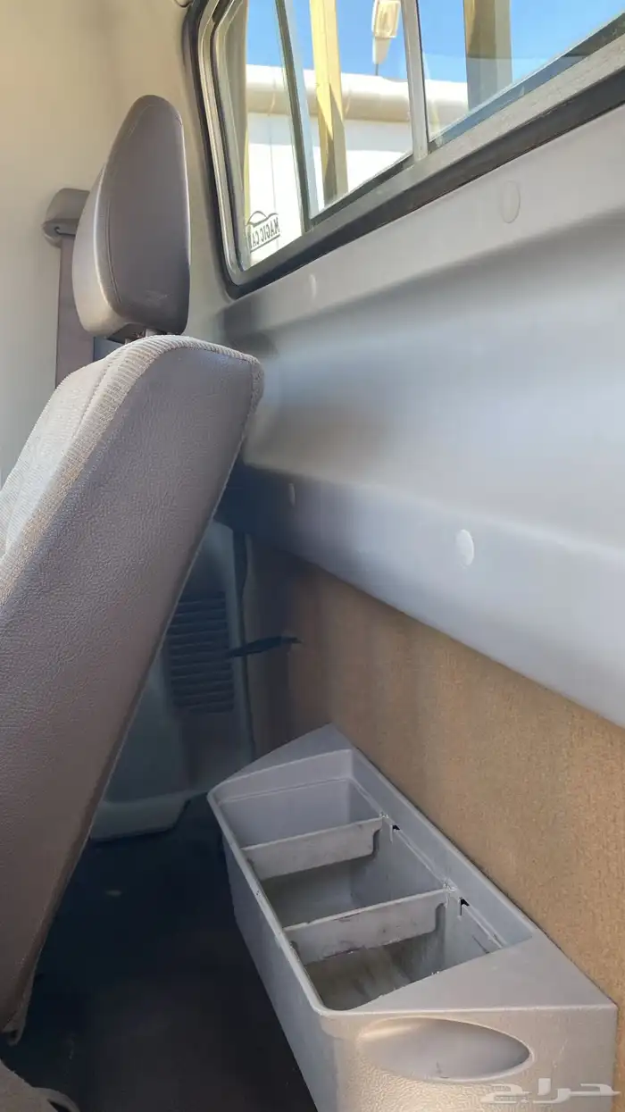 شاص 2009 رفرف بدون مكره وبدون دفلك ممشى 181 الف حقيقي وكالة 35