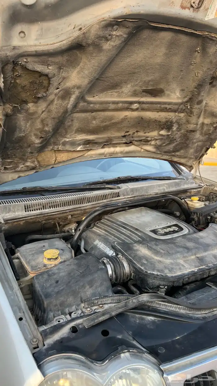 جيب قراند شروكي ليمتد موديل 2006 44