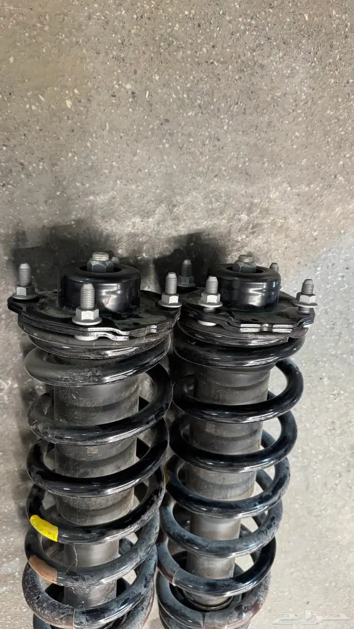 قطع غيار برادو جديد 2025 ( مساعدات - مقصات - يايات  ) 6