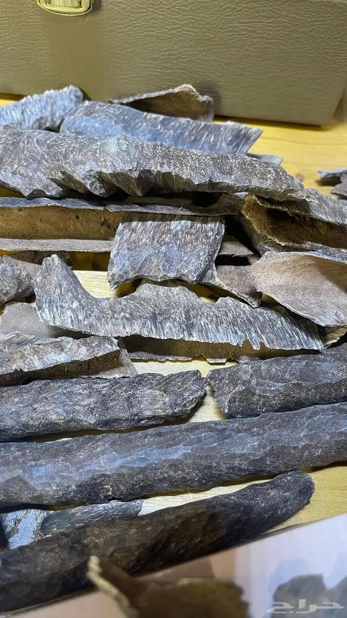 عود زوايا هندي قرميد فاخر طبيعي 6