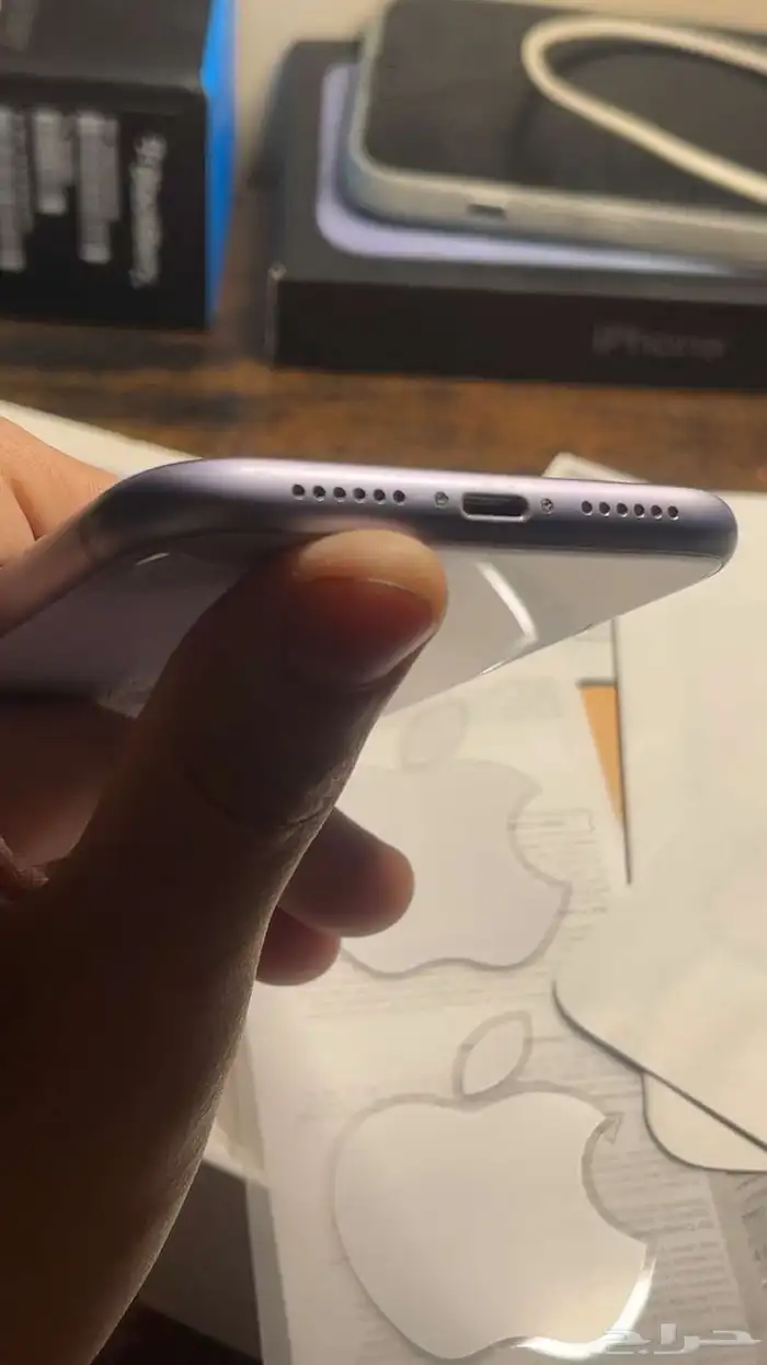 ايفون 11 العادي تم البيع 3