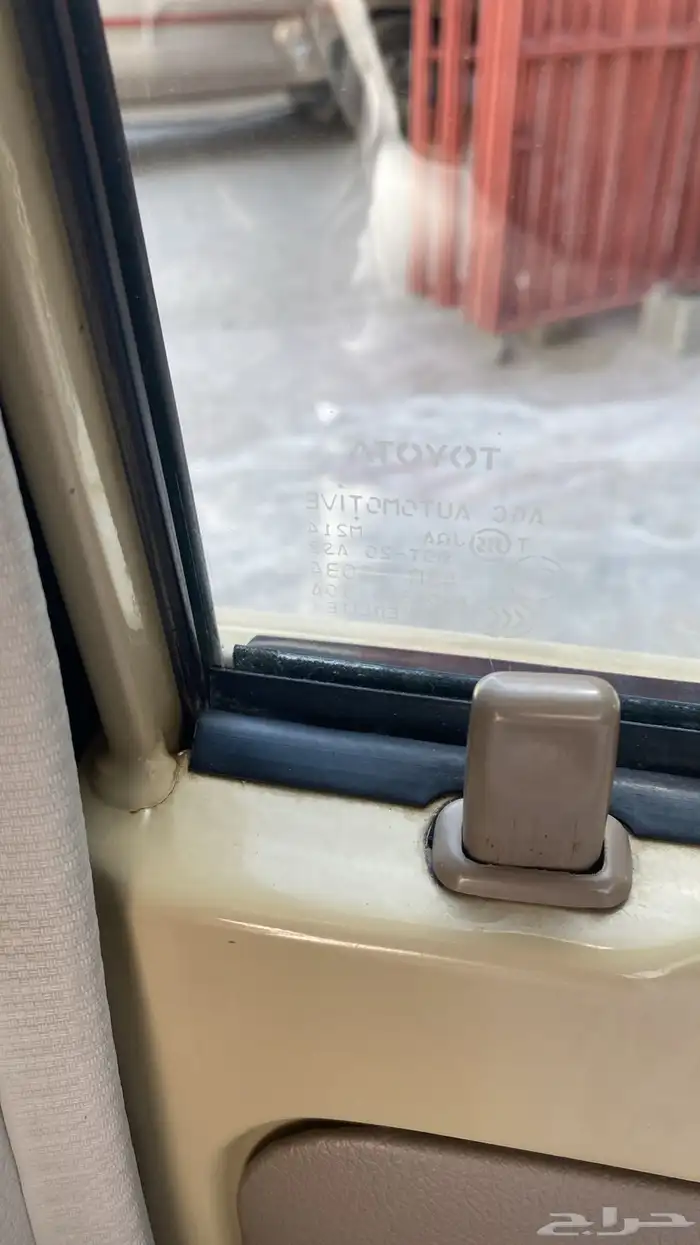 شاص 2009 رفرف بدون مكره وبدون دفلك ممشى 181 الف حقيقي وكالة 7