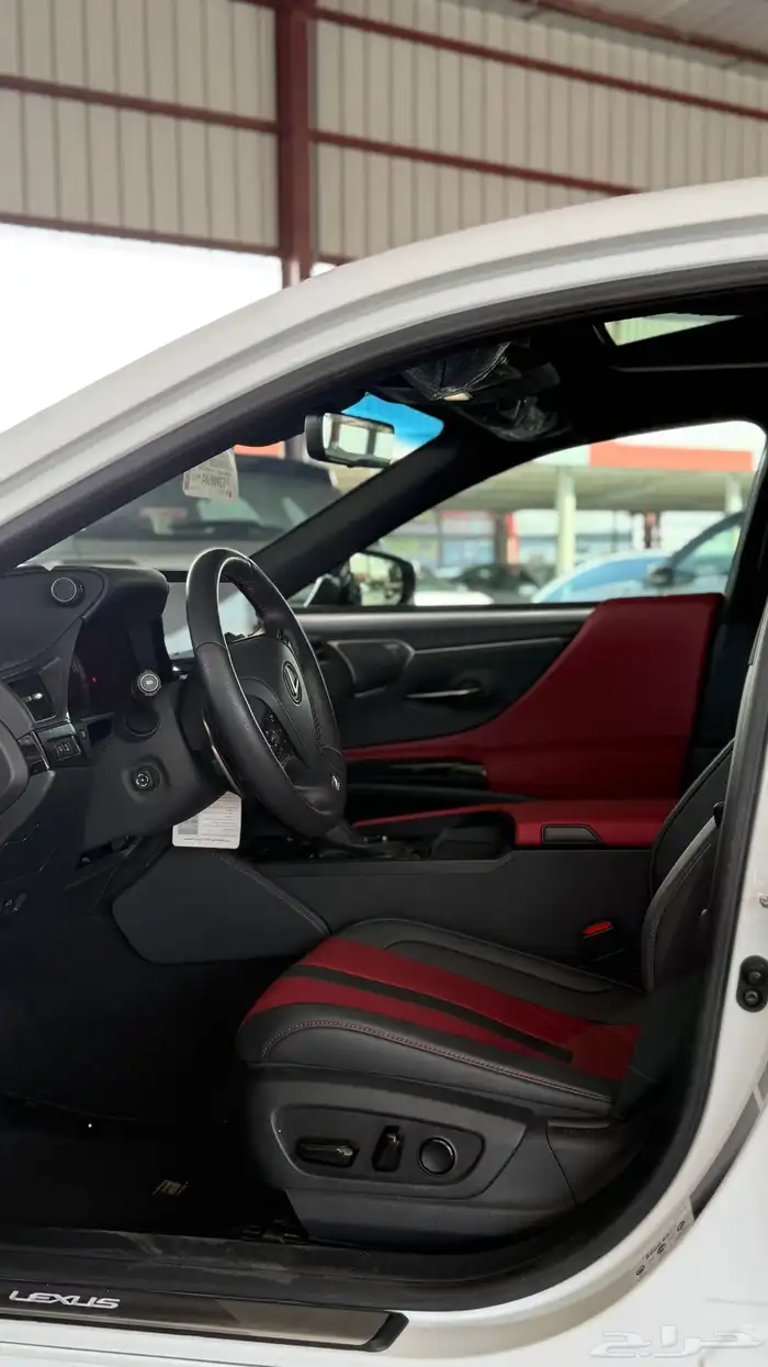 لكزس ES350 F Sportموديل 2024 عداد 3300 13