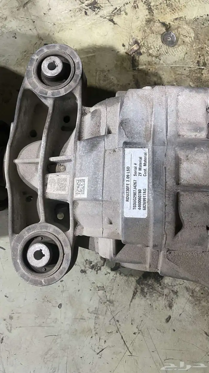 اعرض لكم قطع غيار كلايزلر srt 6.4 تشليح 14