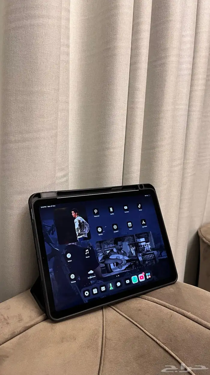 ايباد اير الجيل الرابع 64GB 1