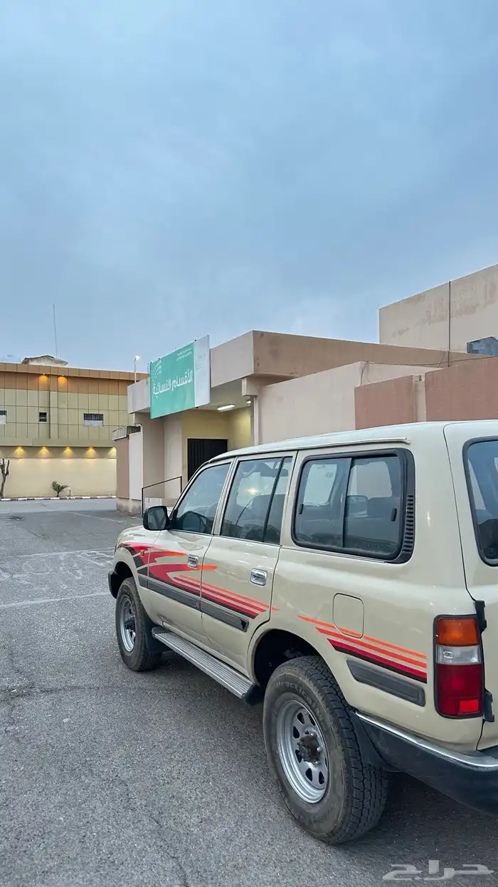 جيب لاند كلوزر موديل1996 0