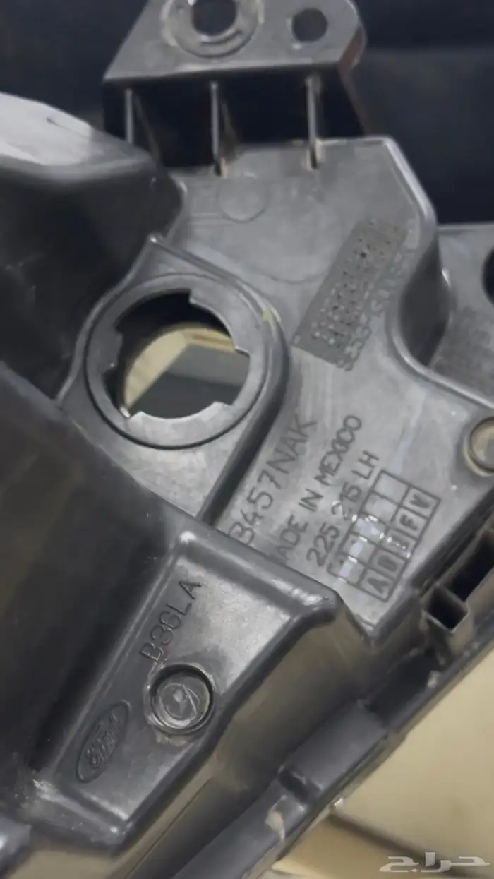 أكسسوارات  فورد فيوجن من 10-12 اصلية نظيفة 5