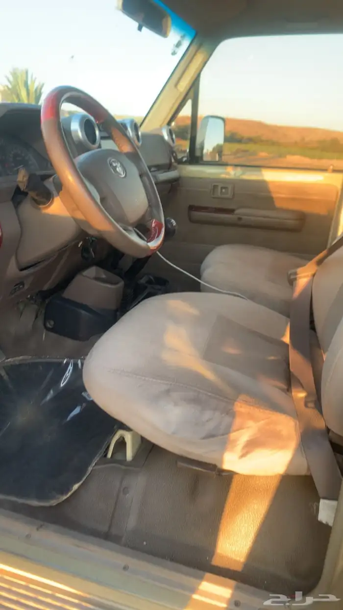 شاص 2010 رفرف نظيف جدا 7