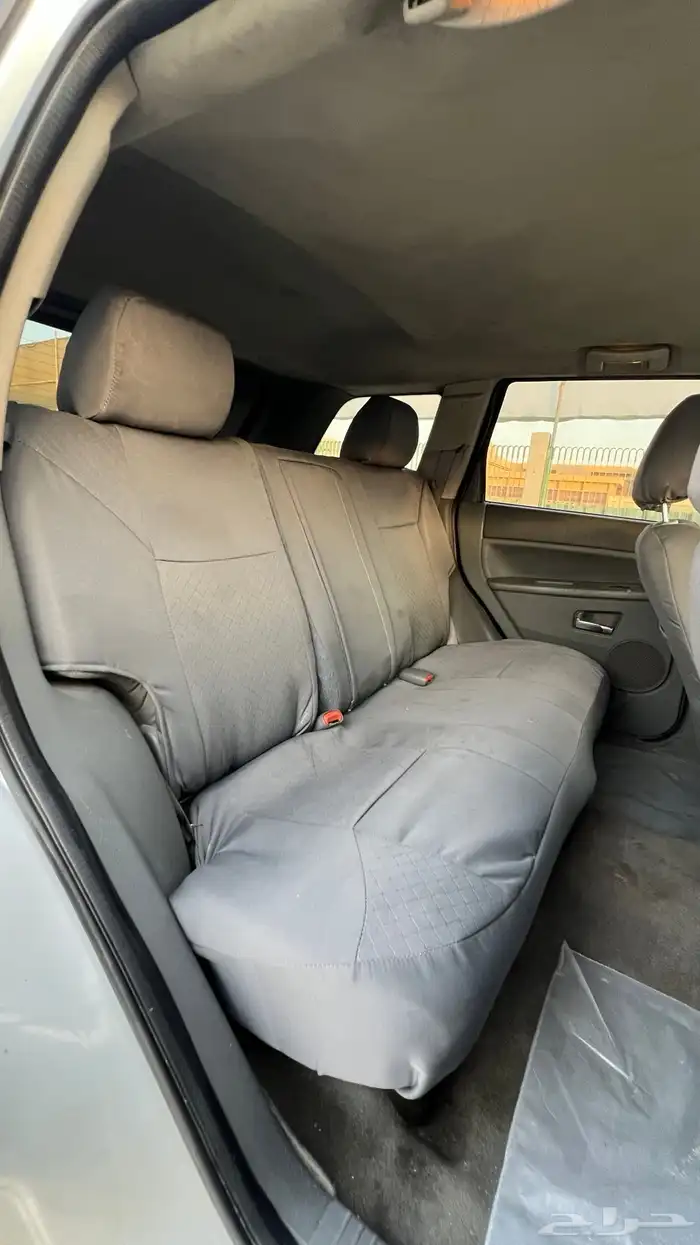 جيب قراند شروكي ليمتد موديل 2006 28