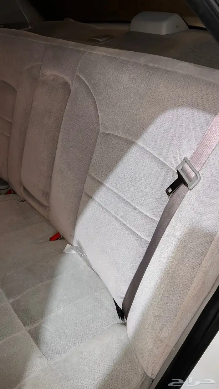 فورد فكتوريا بوليسي 18