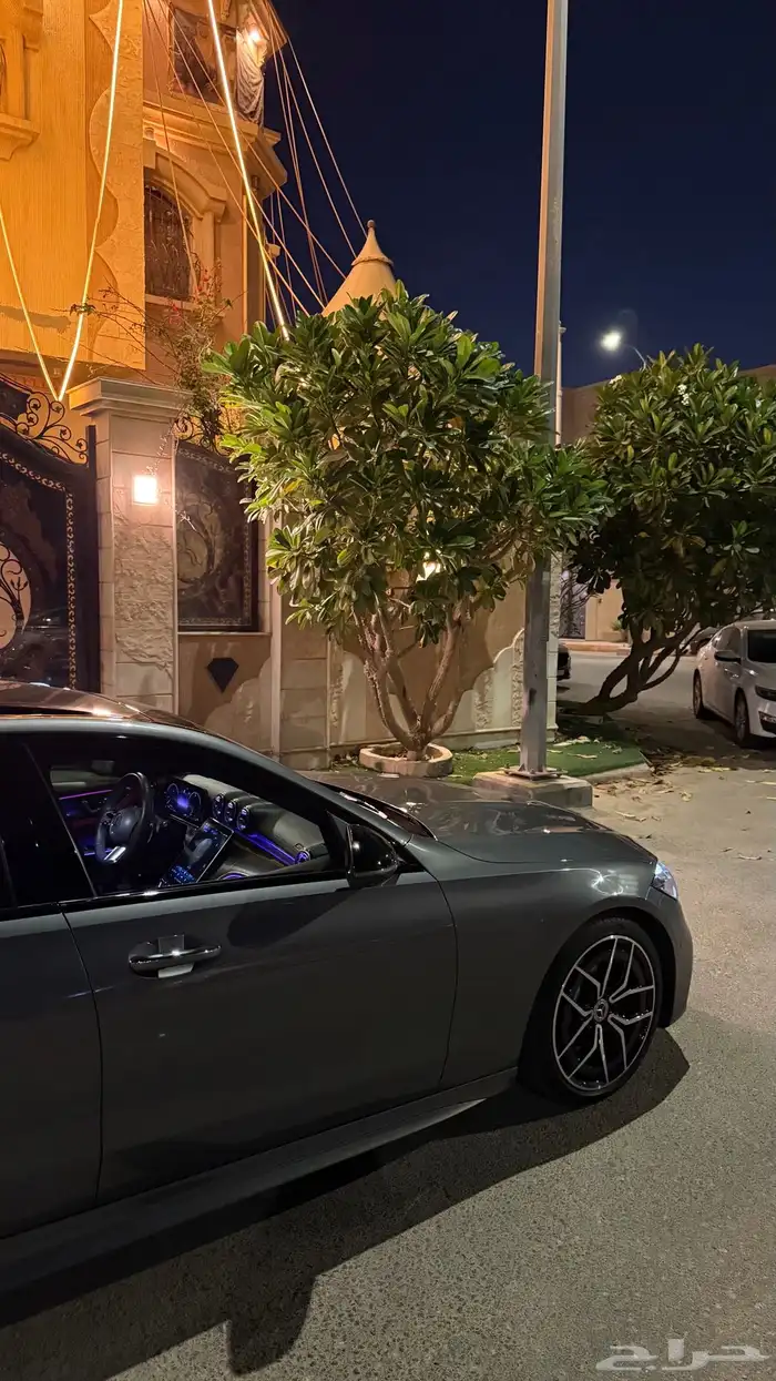 مرسيدس c300 مديل2023 ممشى17الف قابل لزيادة 18