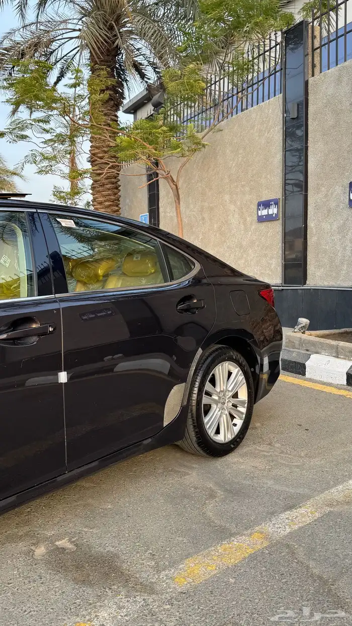 لكزس ES350 وكااالة ممشى قليل 4