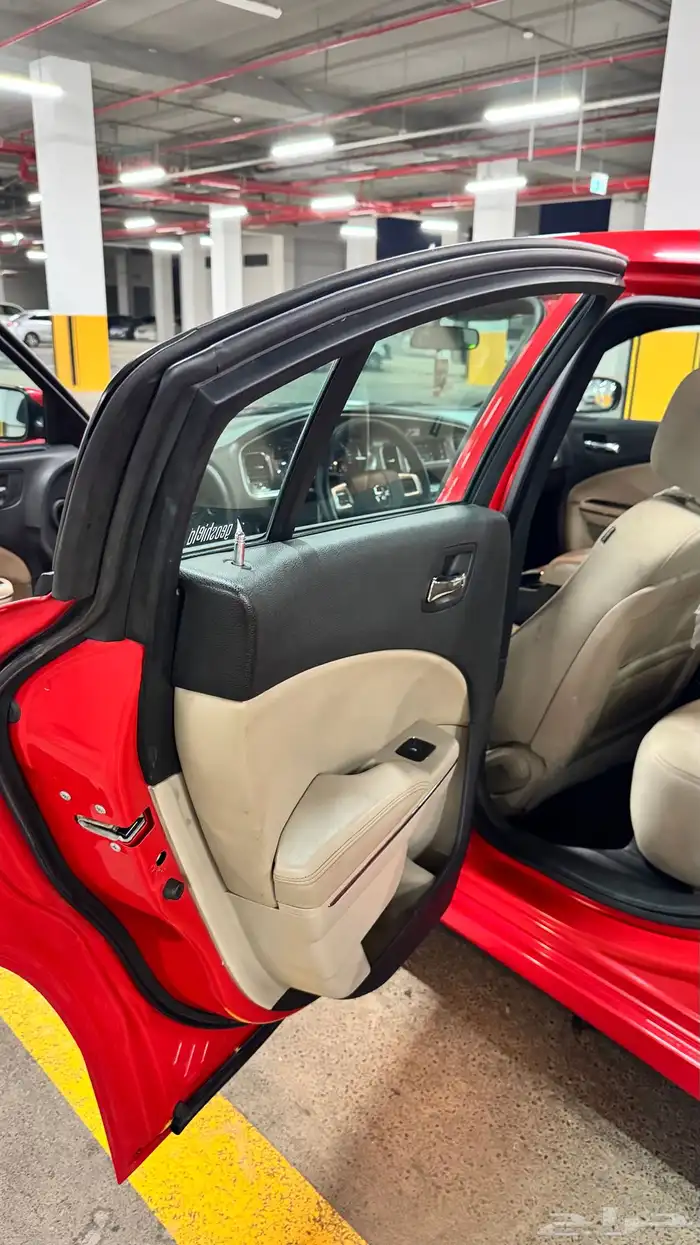 دوج تشارجر 2014 6 سلندر 17