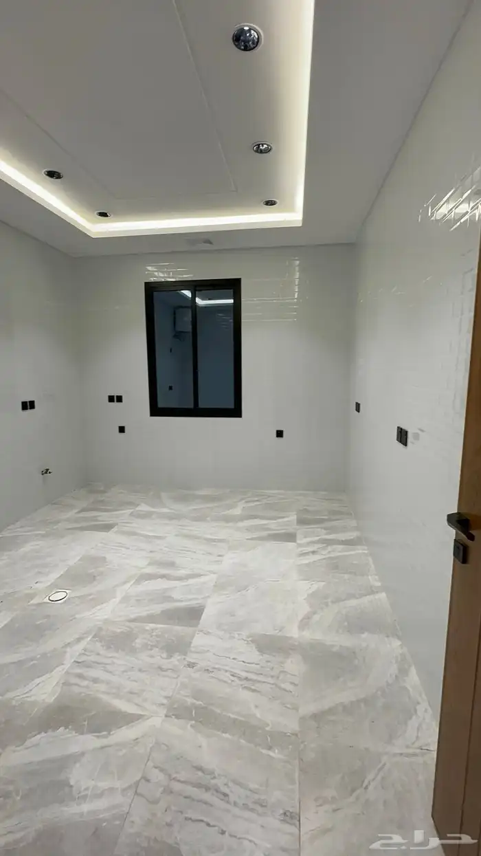 للبيع شقه ارضيه بمدخل مستقل بأبها-قرب الراشد مول بسعر مناسب 8