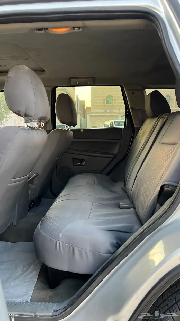 جيب قراند شروكي ليمتد موديل 2006 18