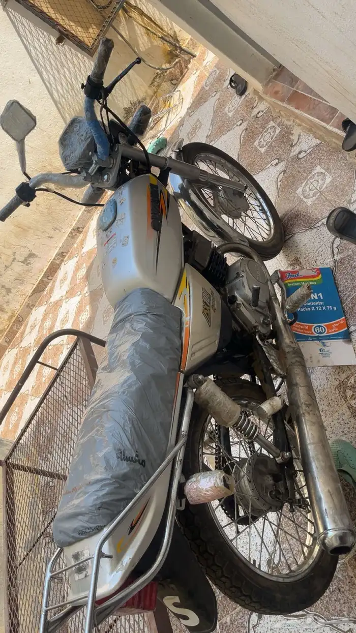 دباب سوزوكي الأصلي على السوم 1