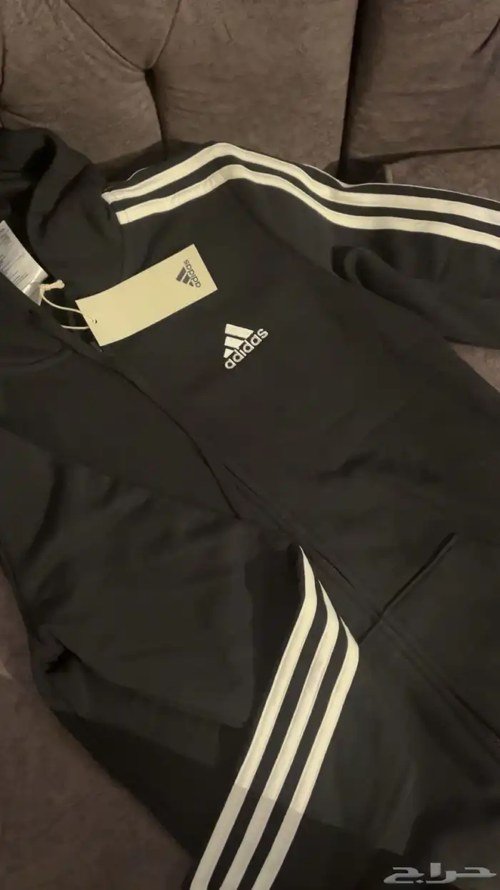 جكيت اديداس مقاس السمول 1