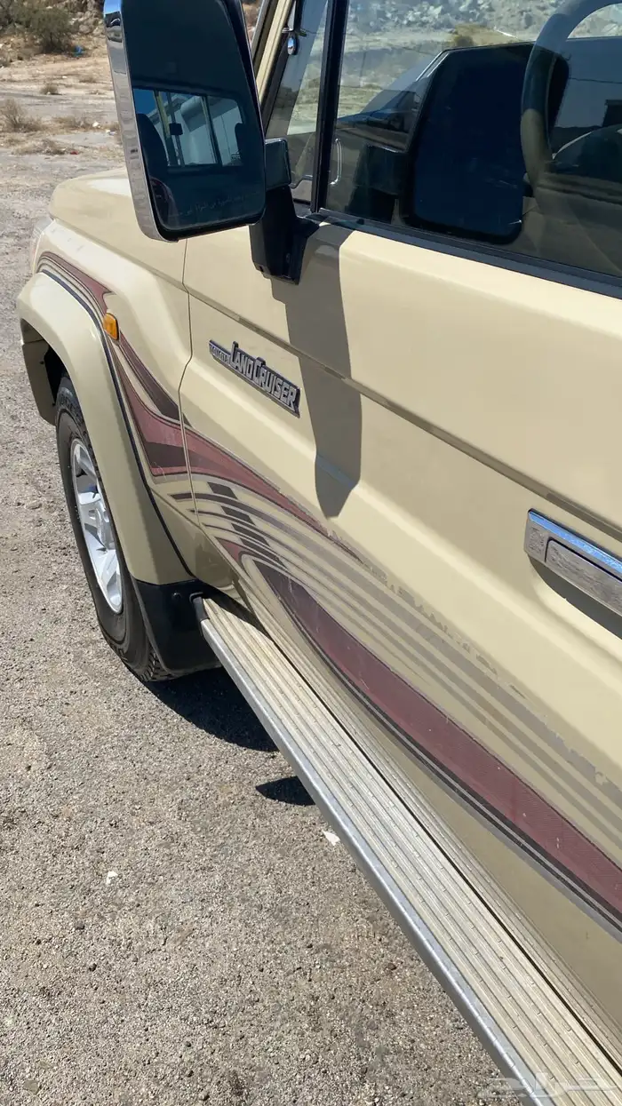 شاص 2009 رفرف بدون مكره وبدون دفلك ممشى 181 الف حقيقي وكالة 30