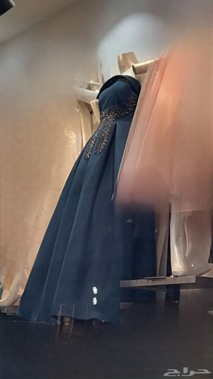 فستان كحلي جديد للبيع لم يتم لبسه من قبل 0