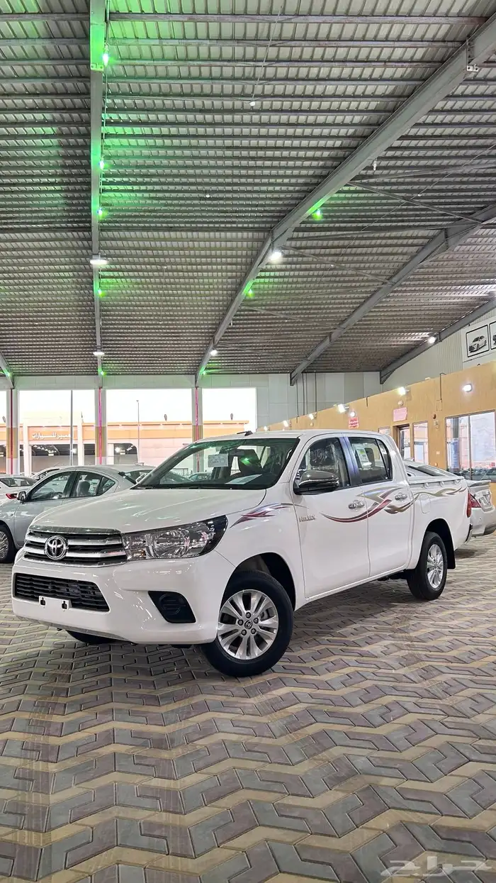 هايلوكس بدون دبل أتوماتيك بنزين فل كامل 2025 بأقل سعر 0