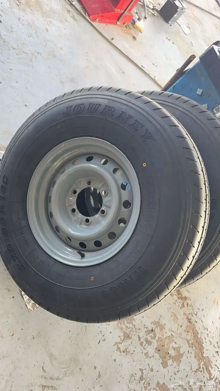 اربع جنوط حديد مثلثات واربع جنوط هلل مرشوشه 0