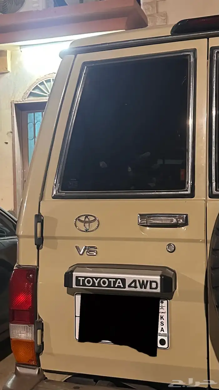 باب ربع سعودي بدون رش للبدل بباب خليجي 0