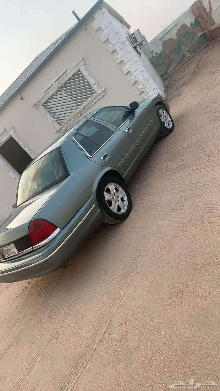 فورد فكتوريا 2005 5