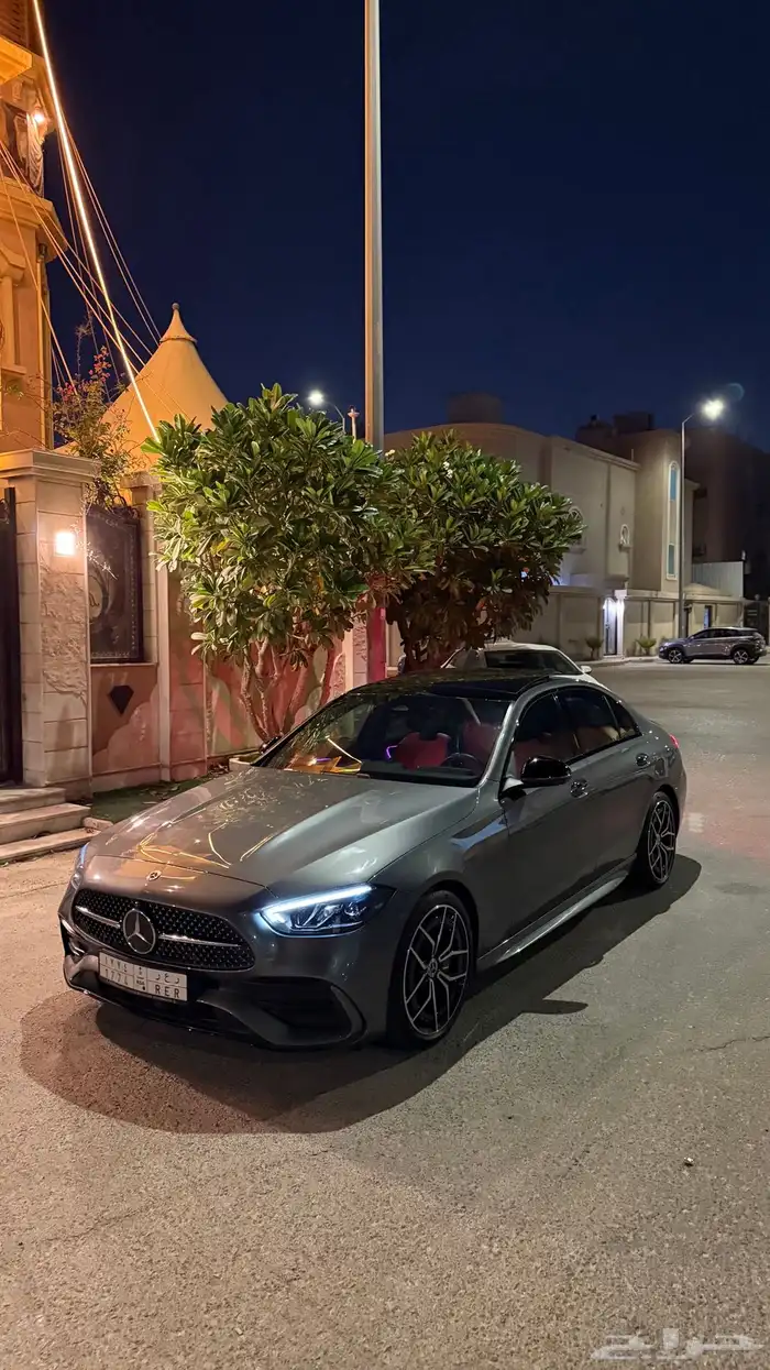 مرسيدس c300 مديل2023 ممشى17الف قابل لزيادة 10