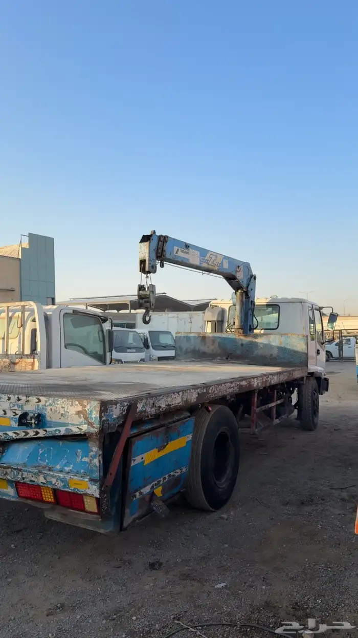 لوري ايسوزو 8 مسمار FSR موديل 2005 كرين 5