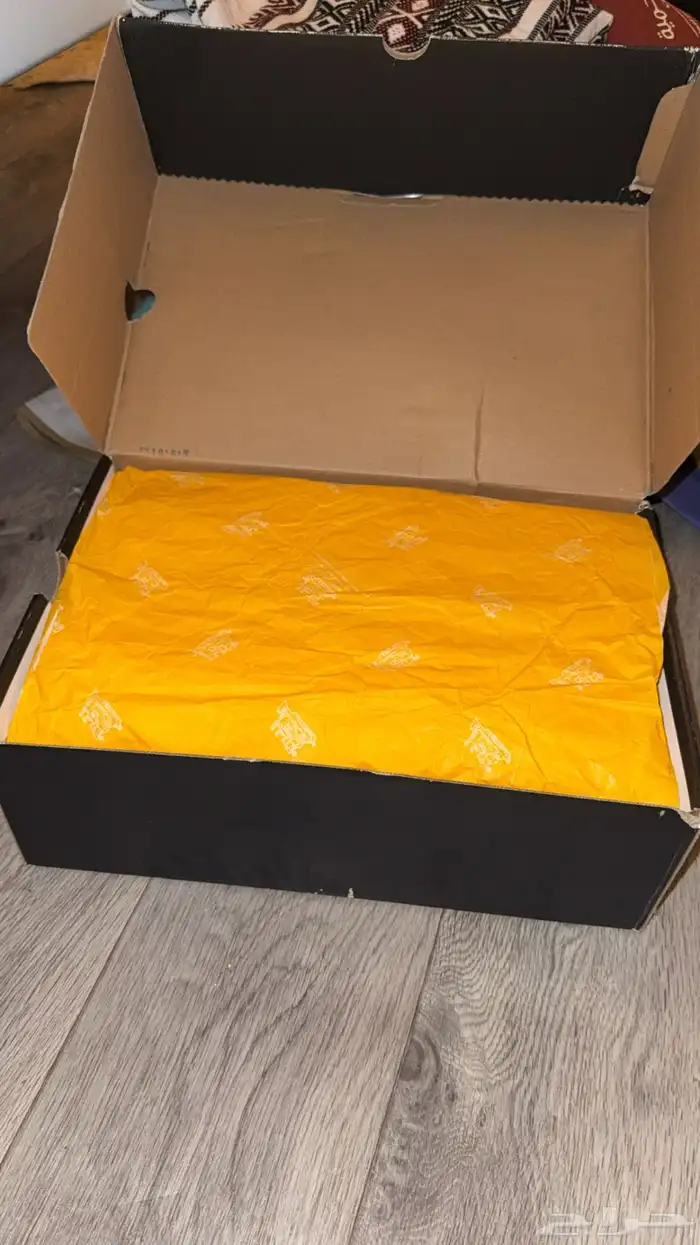 للبيع شوز Cat الاصلية 7