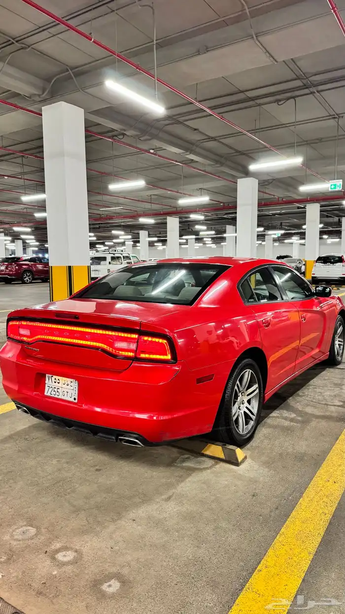 دوج تشارجر 2014 6 سلندر 3