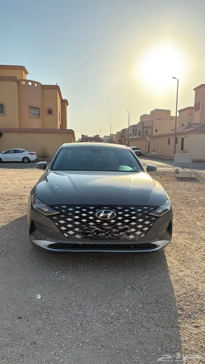 هيونداي ازيرا 2022 7