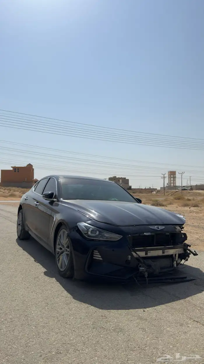 جنسس g70 مصدوم 1