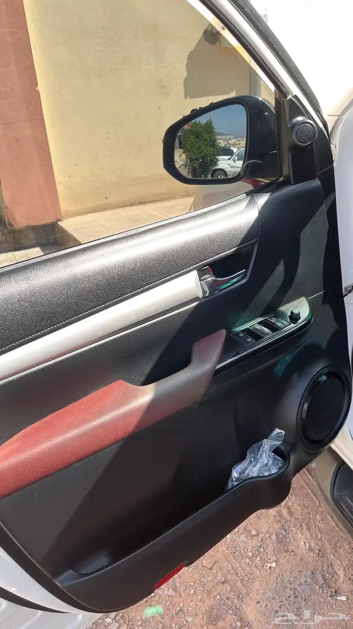 هايلكس 2016 12