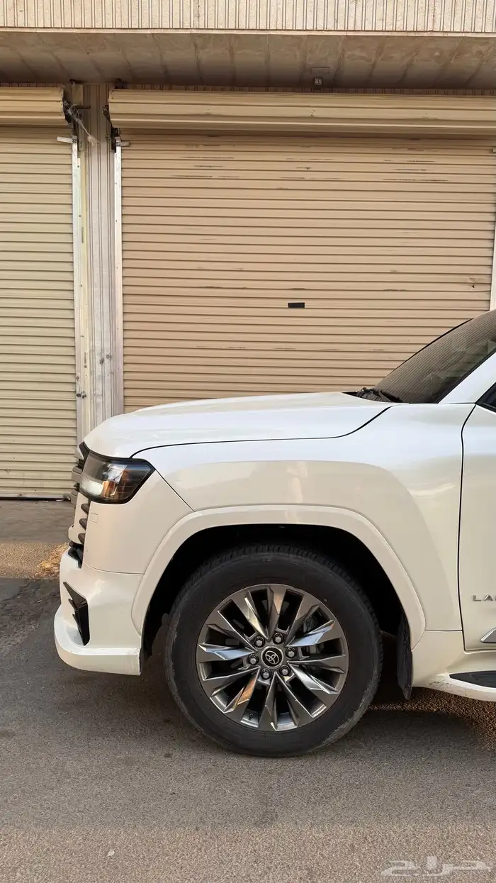 جيب لاند كلروزر 2