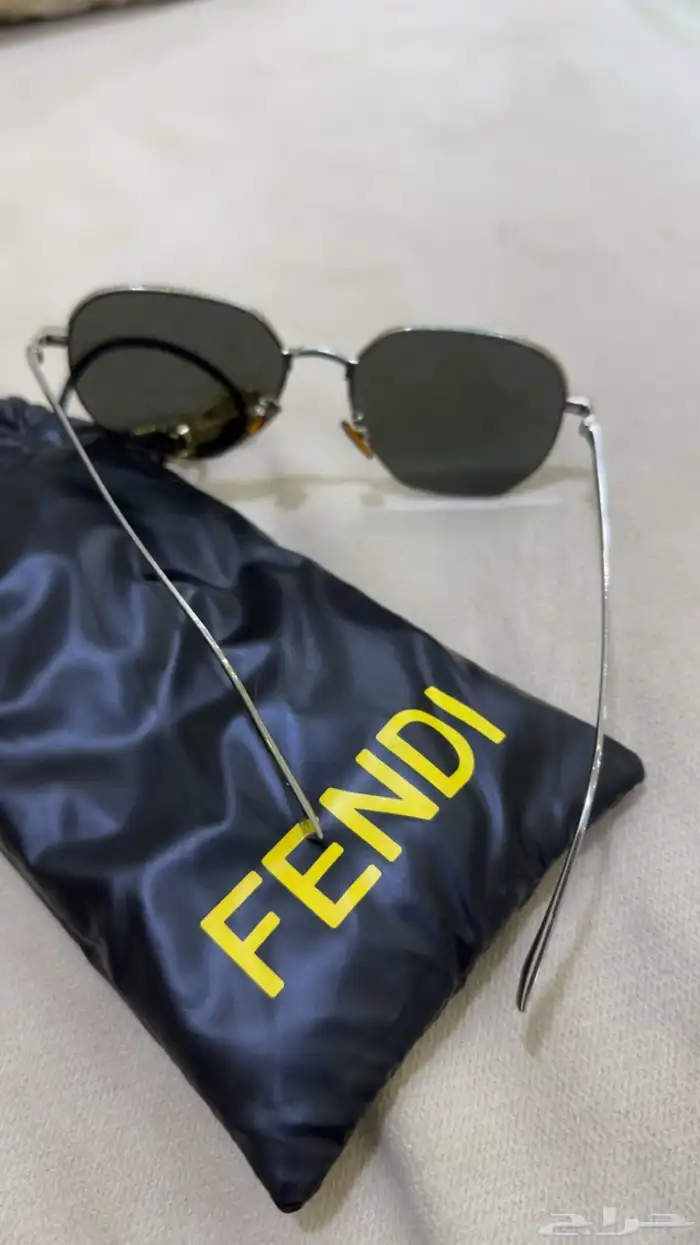 نظارة فندي رجاليه اصليه للبيع 0