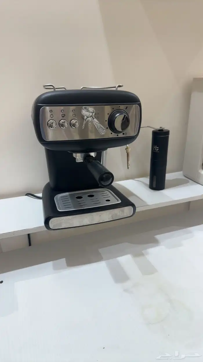 طاوله قهوه واله القهوه واله اسبريسو للبيع شرط 1