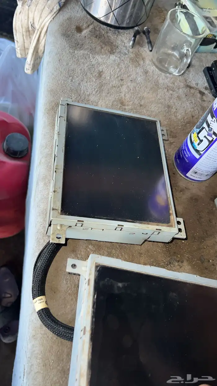 شاشة كرايسلر اس ار تي 0