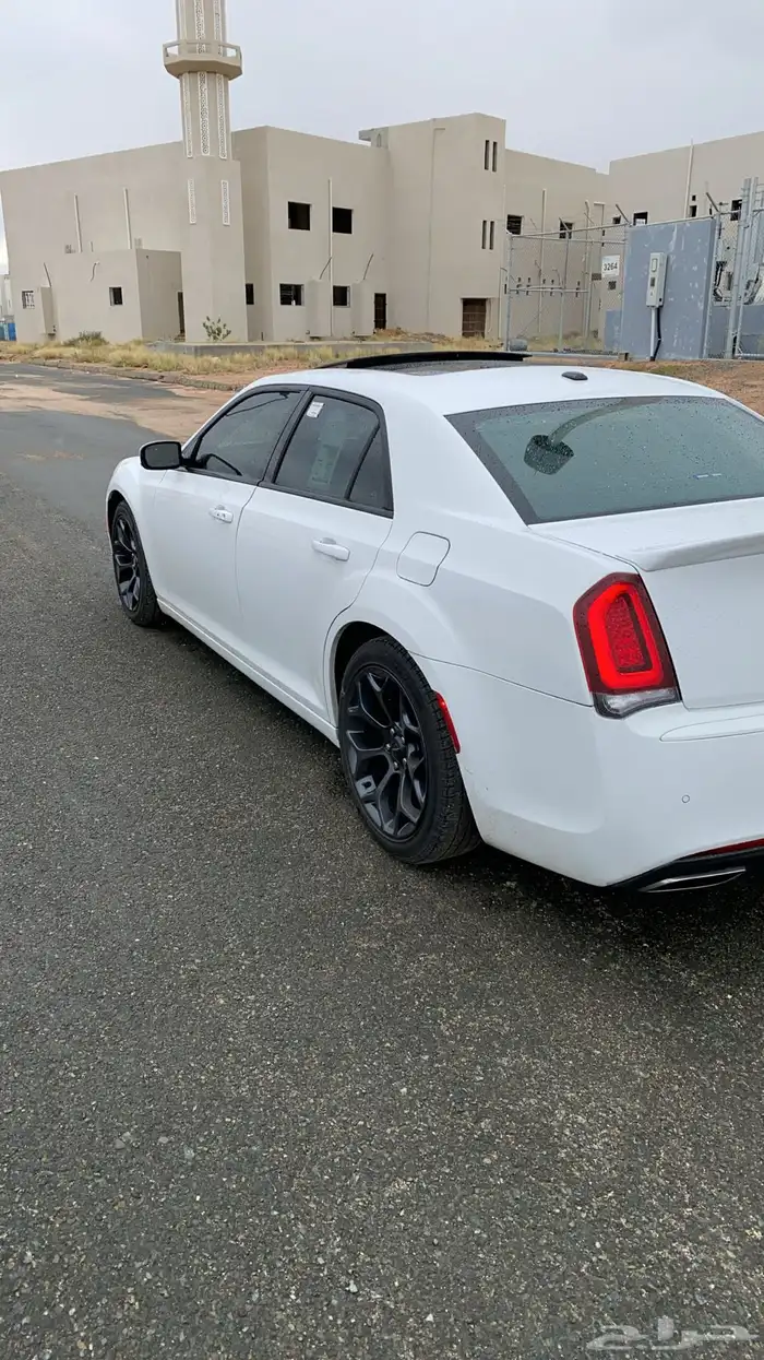 كلايسلر 300s 2020 نضيف 3