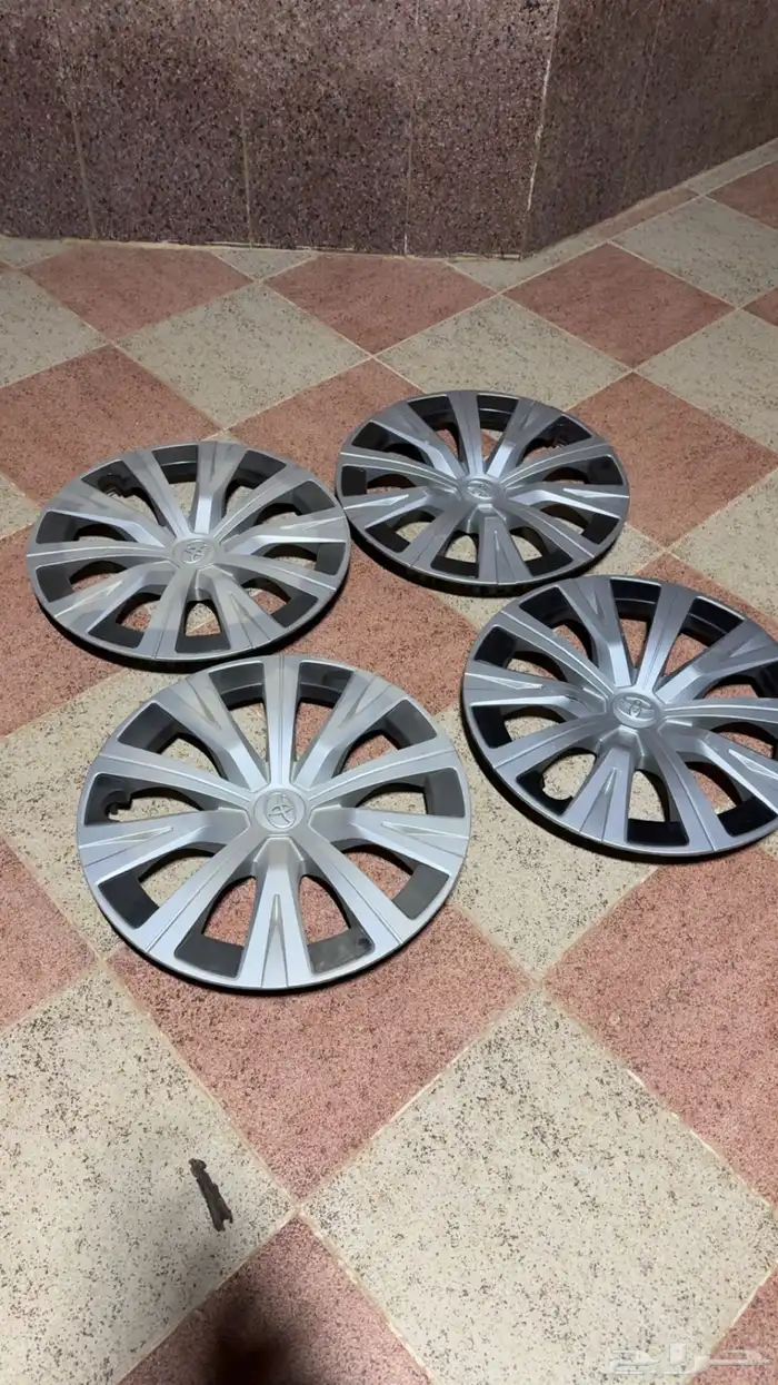 طيس كامري 2018-2024 0