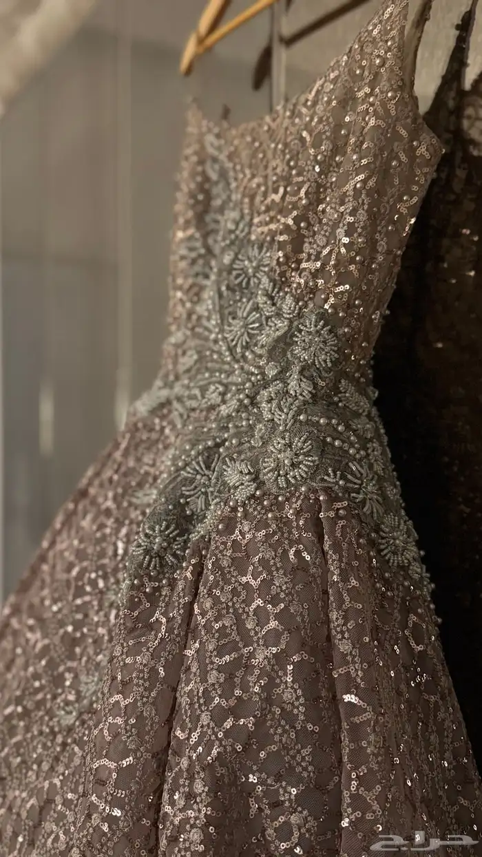 فستان جميل 0
