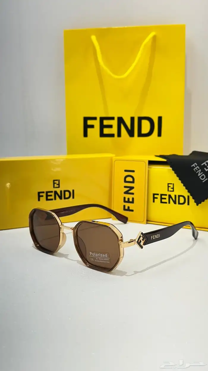 جديدنا للنظارات الشمسية الرجالية والنسائية الماركة 35