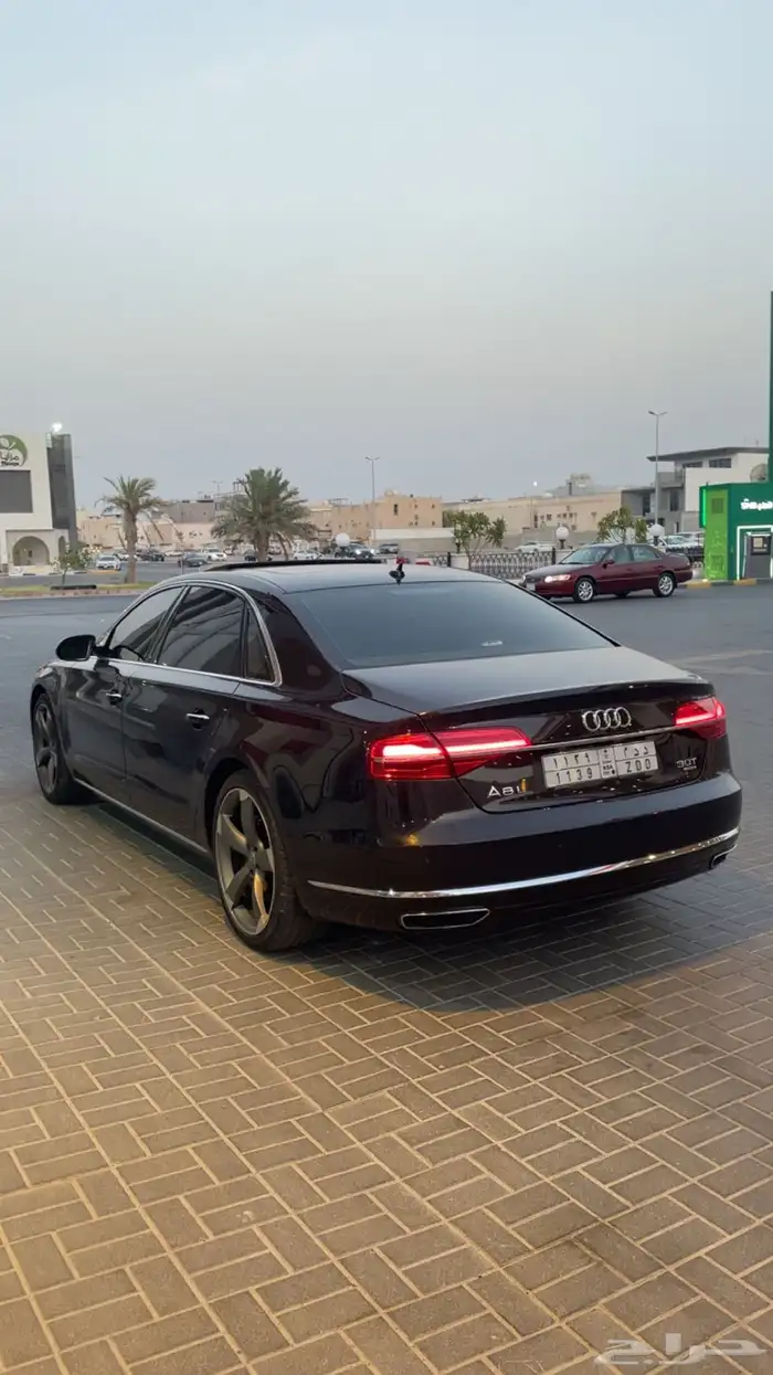 للبيع اودي A8 فل كامل بانوراما 2