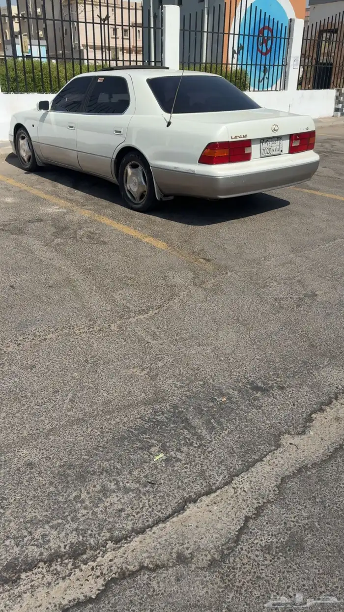 لكزس LS400 مجدده 2000 0