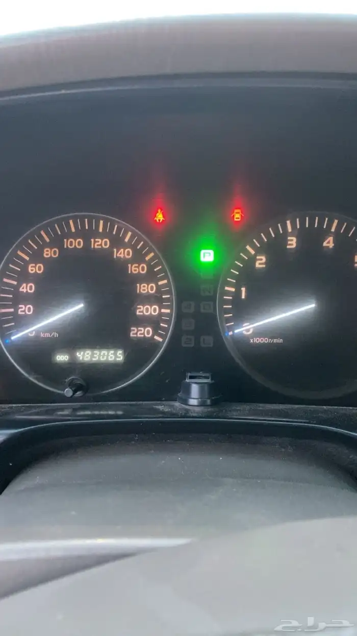 لاندكروزر 206 2