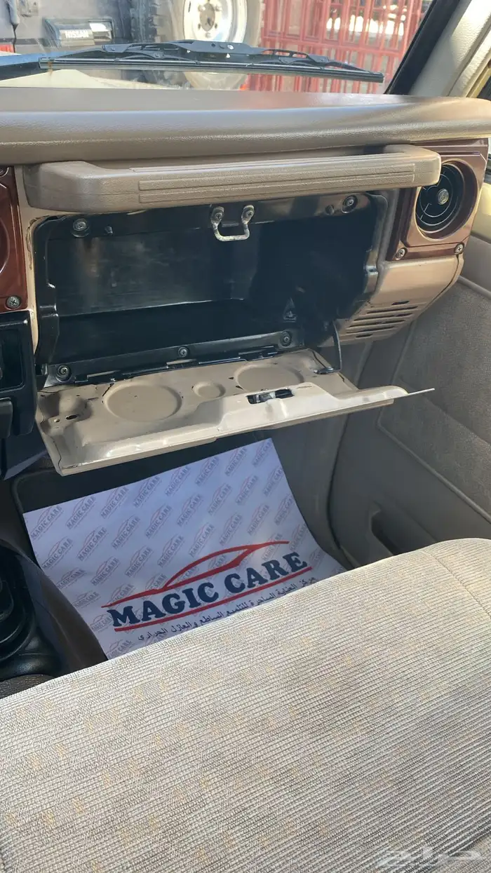 شاص 2009 رفرف بدون مكره وبدون دفلك ممشى 181 الف حقيقي وكالة 1