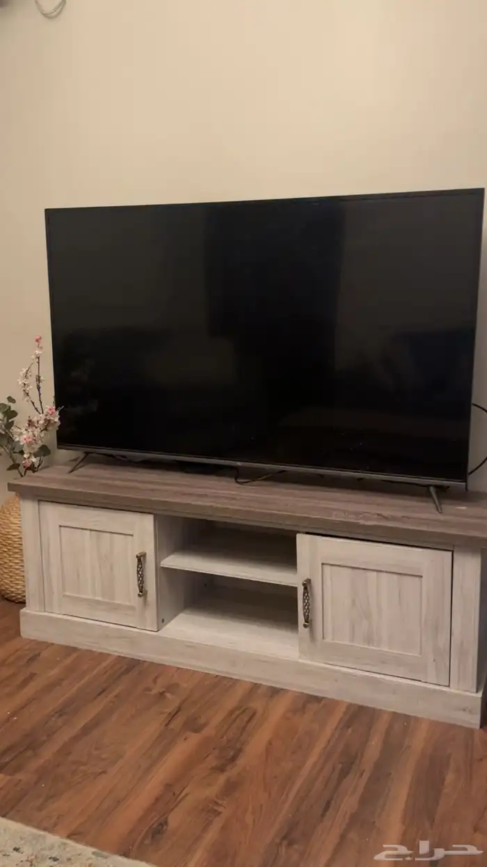 طاولة تي ي وطاولة قهوة 1