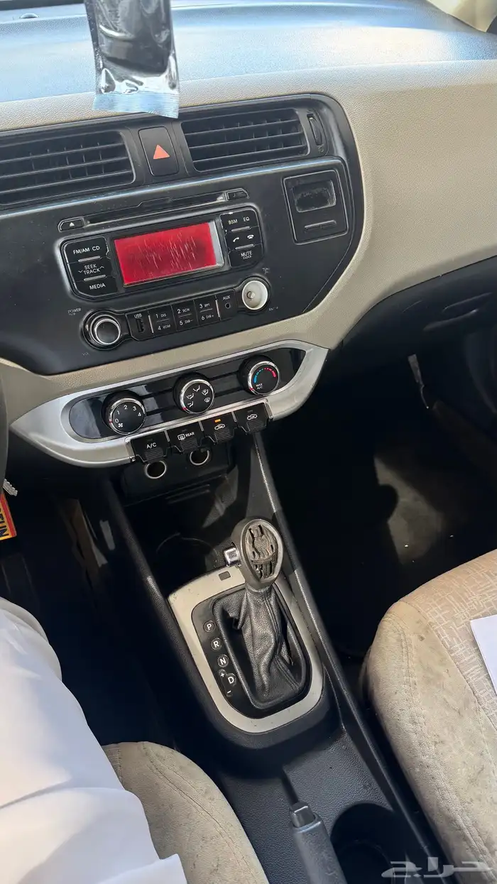 كيا ريو 2015 10