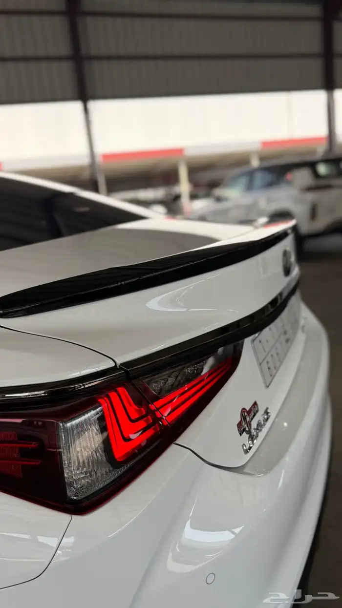 لكزس ES350 F Sportموديل 2024 عداد 3300 12