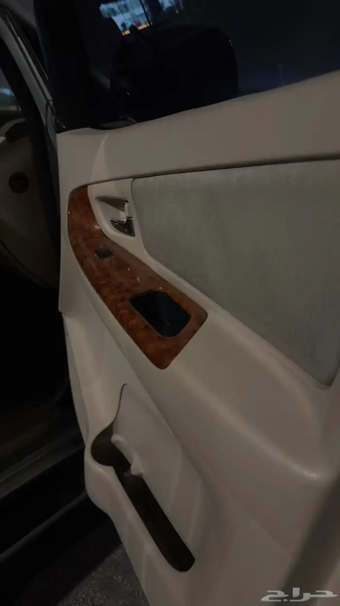 تويوتا انوفا 2006 14